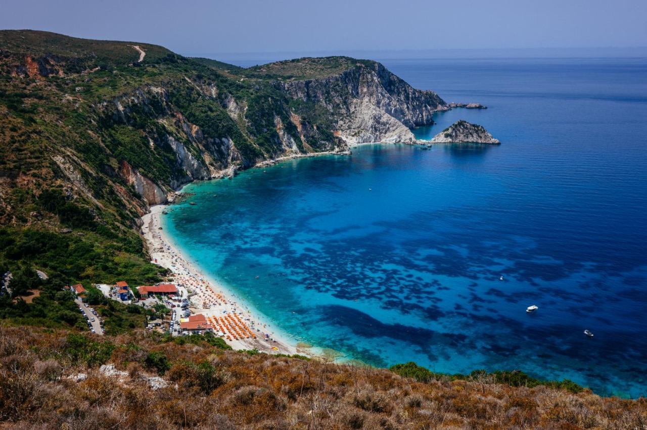 Captain Nemo * Xi Beach